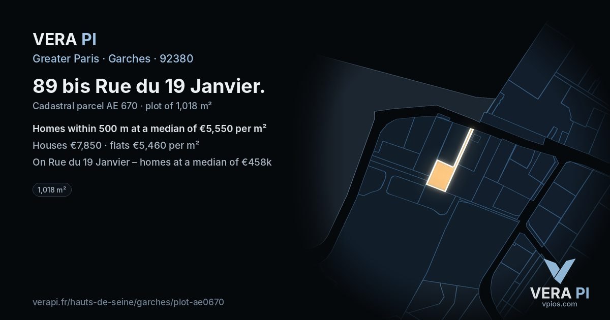 89 bis Rue du 19 Janvier, Garches at night – the plot lit, the parcels around coloured by the prices near them