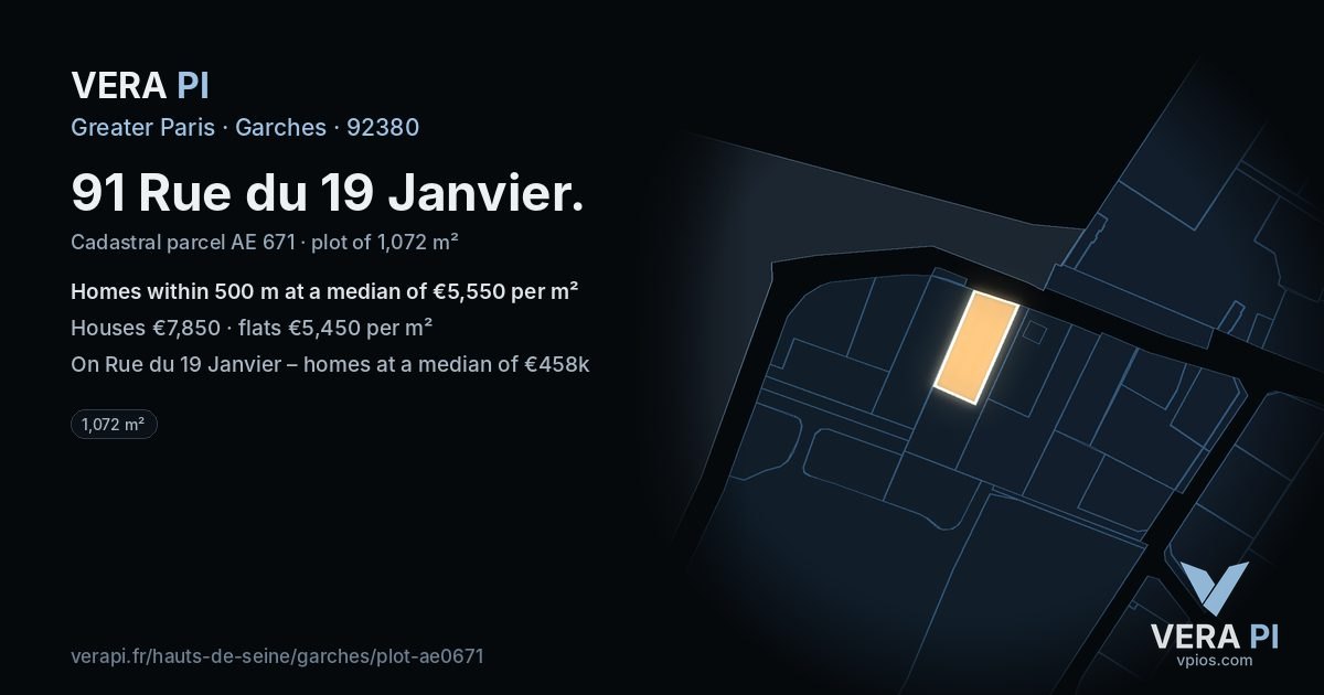 91 Rue du 19 Janvier, Garches at night – the plot lit, the parcels around coloured by the prices near them