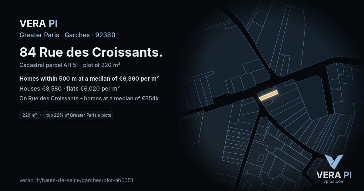 84 Rue des Croissants, Garches at night – the plot lit, the parcels around coloured by the prices near them