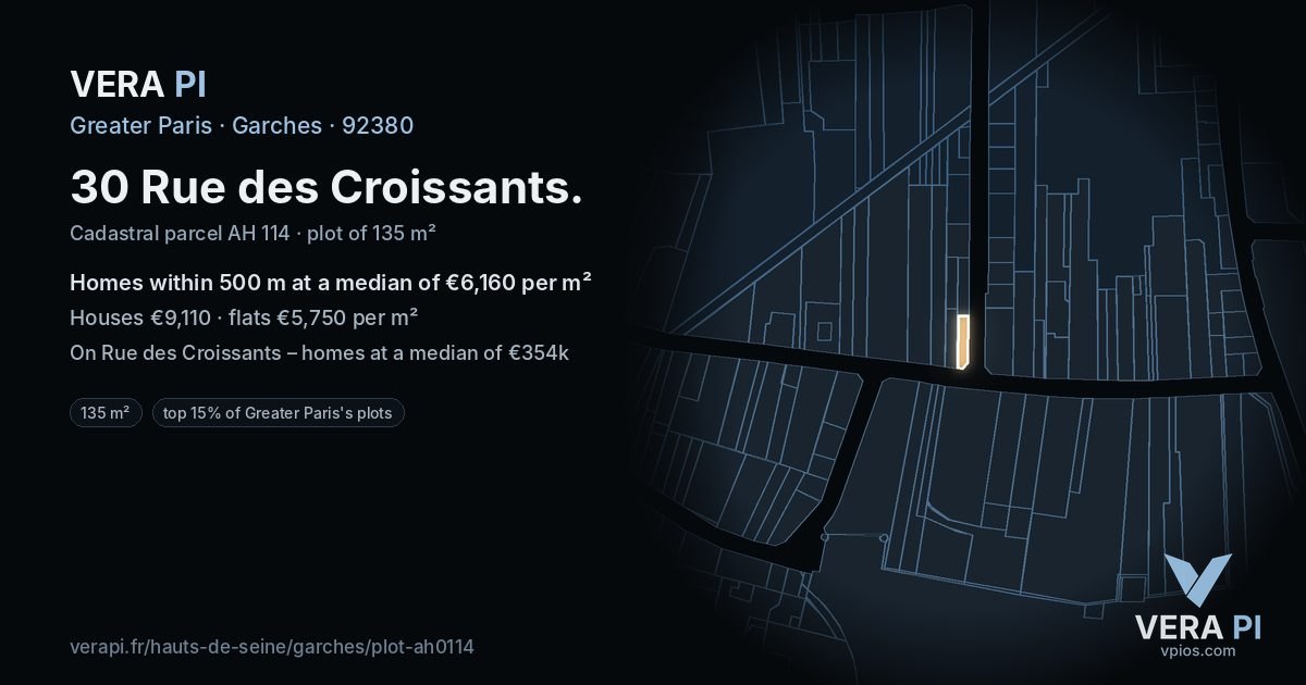 30 Rue des Croissants, Garches at night – the plot lit, the parcels around coloured by the prices near them