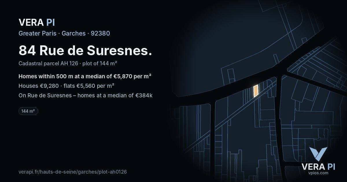 84 Rue de Suresnes, Garches at night – the plot lit, the parcels around coloured by the prices near them