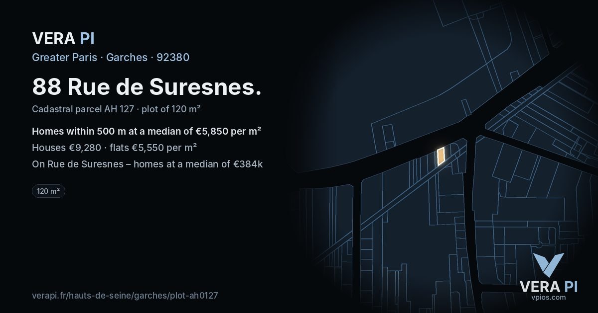 88 Rue de Suresnes, Garches at night – the plot lit, the parcels around coloured by the prices near them