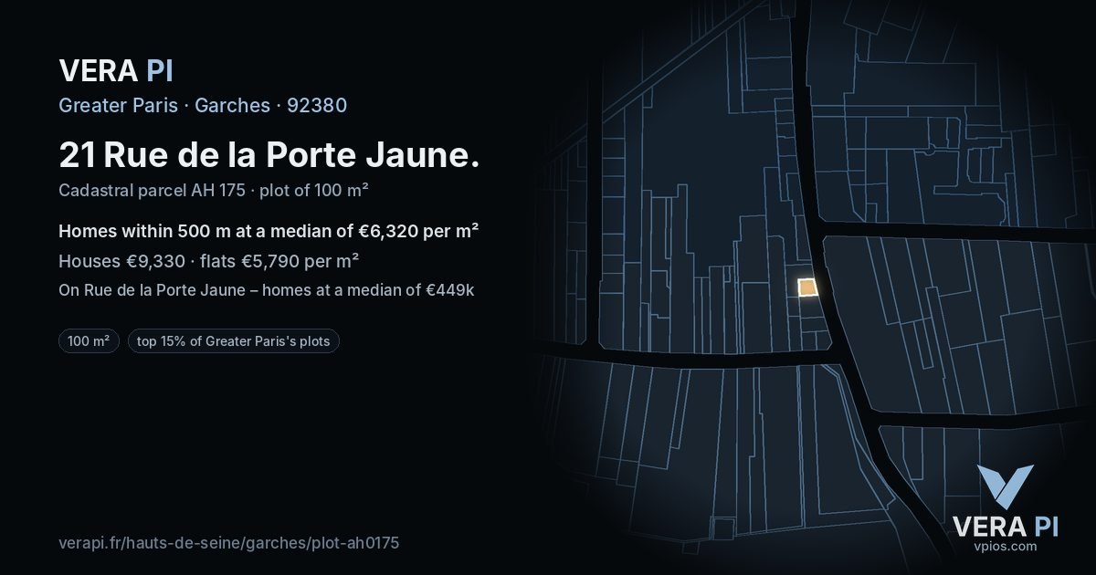 21 Rue de la Porte Jaune, Garches at night – the plot lit, the parcels around coloured by the prices near them