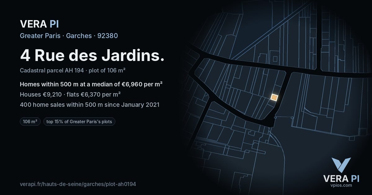 4 Rue des Jardins, Garches at night – the plot lit, the parcels around coloured by the prices near them