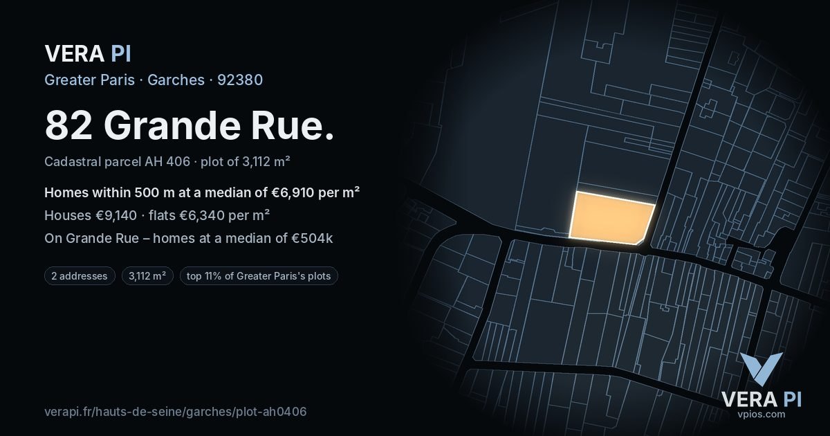 82 Grande Rue, Garches at night – the plot lit, the parcels around coloured by the prices near them