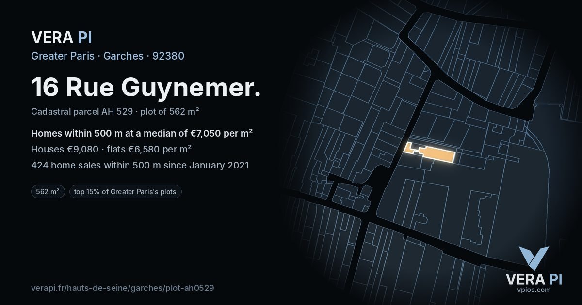 16 Rue Guynemer, Garches at night – the plot lit, the parcels around coloured by the prices near them