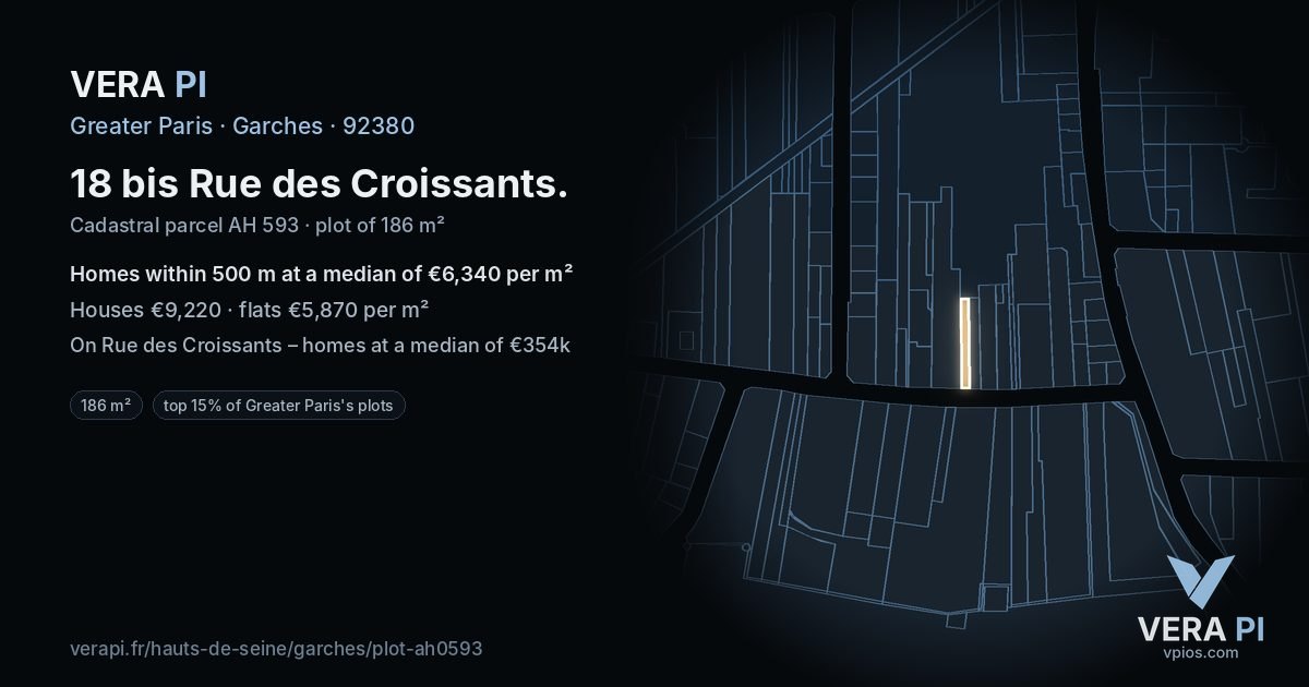 18 bis Rue des Croissants, Garches at night – the plot lit, the parcels around coloured by the prices near them