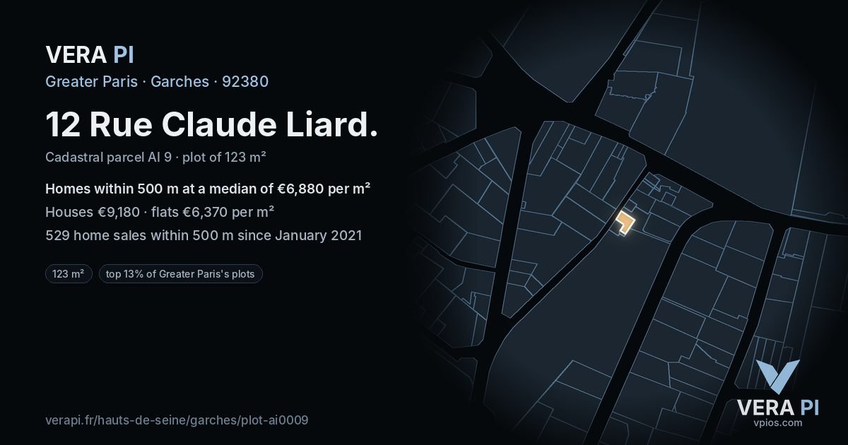12 Rue Claude Liard, Garches at night – the plot lit, the parcels around coloured by the prices near them