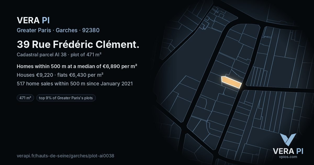 39 Rue Frédéric Clément, Garches at night – the plot lit, the parcels around coloured by the prices near them