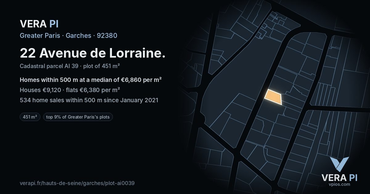 22 Avenue de Lorraine, Garches at night – the plot lit, the parcels around coloured by the prices near them