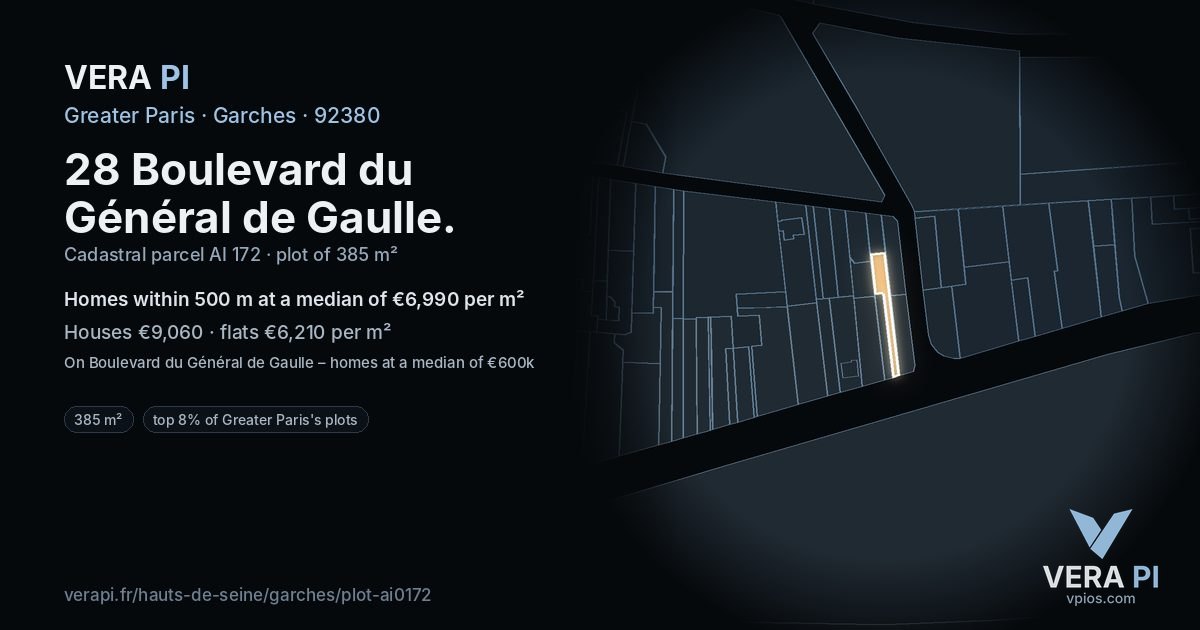 28 Boulevard du Général de Gaulle, Garches at night – the plot lit, the parcels around coloured by the prices near them
