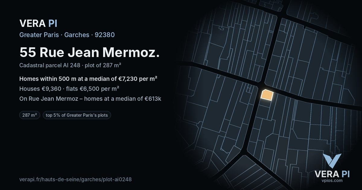 55 Rue Jean Mermoz, Garches at night – the plot lit, the parcels around coloured by the prices near them