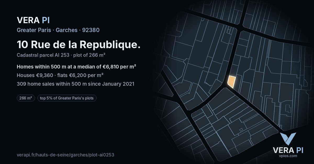 10 Rue de la Republique, Garches at night – the plot lit, the parcels around coloured by the prices near them