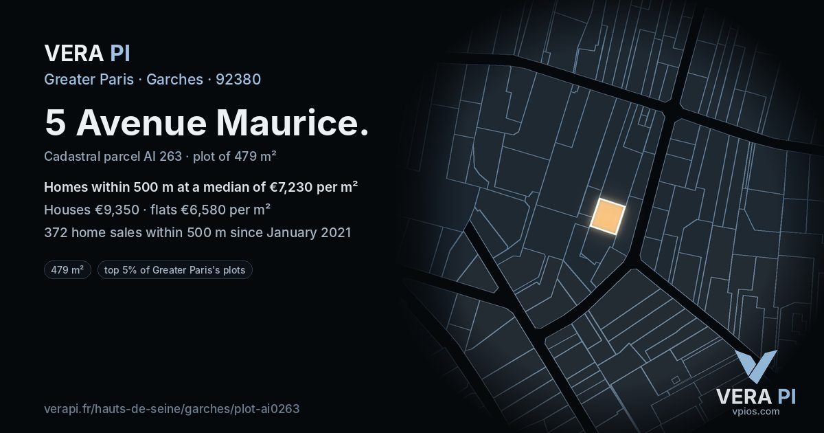 5 Avenue Maurice, Garches at night – the plot lit, the parcels around coloured by the prices near them