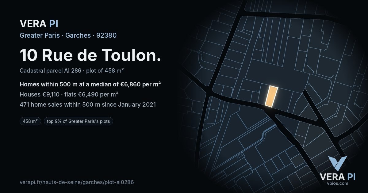10 Rue de Toulon, Garches at night – the plot lit, the parcels around coloured by the prices near them