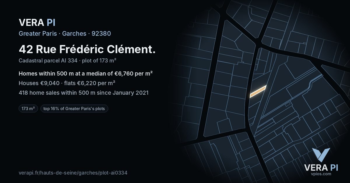 42 Rue Frédéric Clément, Garches at night – the plot lit, the parcels around coloured by the prices near them