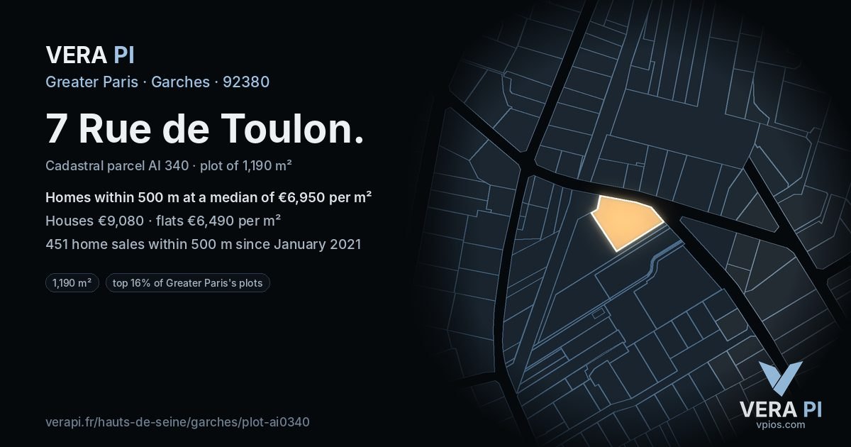 7 Rue de Toulon, Garches at night – the plot lit, the parcels around coloured by the prices near them