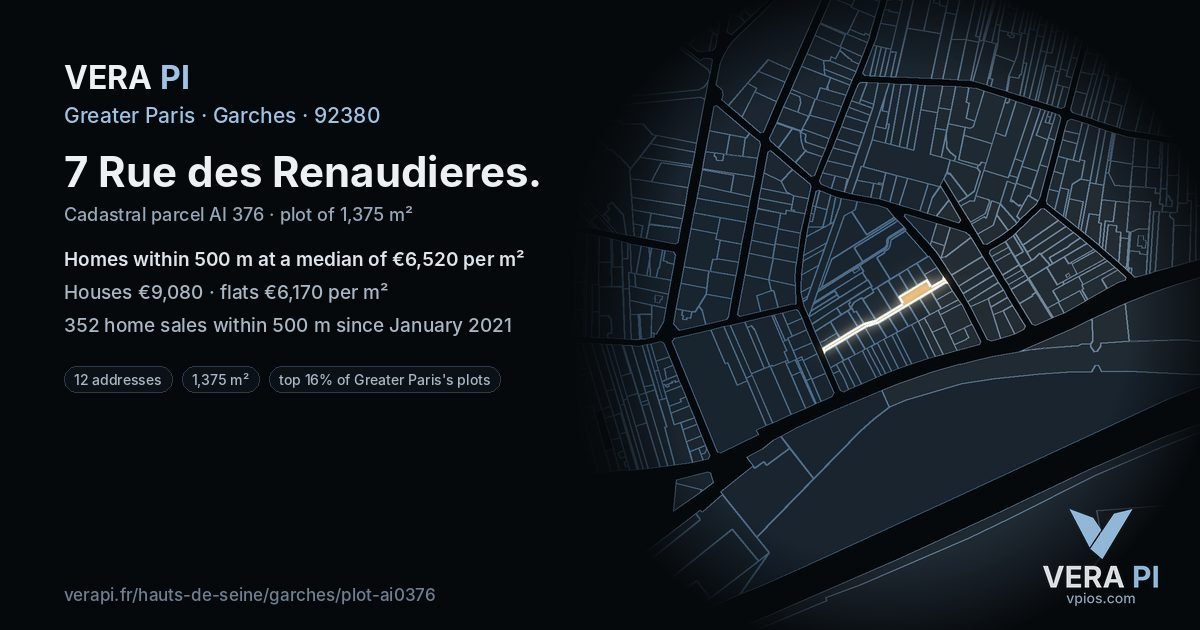 7 Rue des Renaudieres, Garches at night – the plot lit, the parcels around coloured by the prices near them