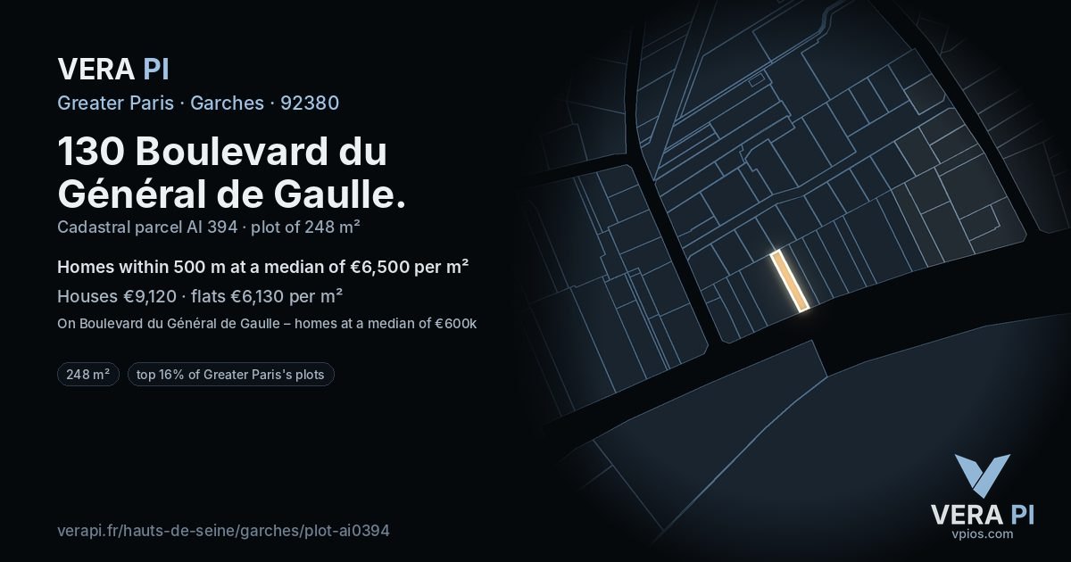 130 Boulevard du Général de Gaulle, Garches at night – the plot lit, the parcels around coloured by the prices near them