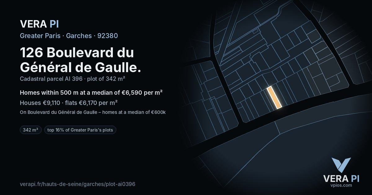 126 Boulevard du Général de Gaulle, Garches at night – the plot lit, the parcels around coloured by the prices near them