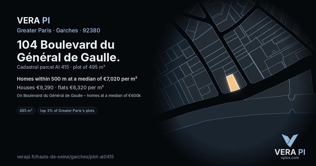 104 Boulevard du Général de Gaulle, Garches at night – the plot lit, the parcels around coloured by the prices near them
