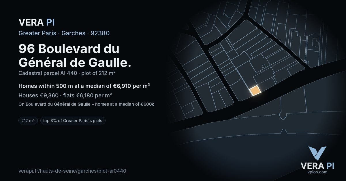 96 Boulevard du Général de Gaulle, Garches at night – the plot lit, the parcels around coloured by the prices near them