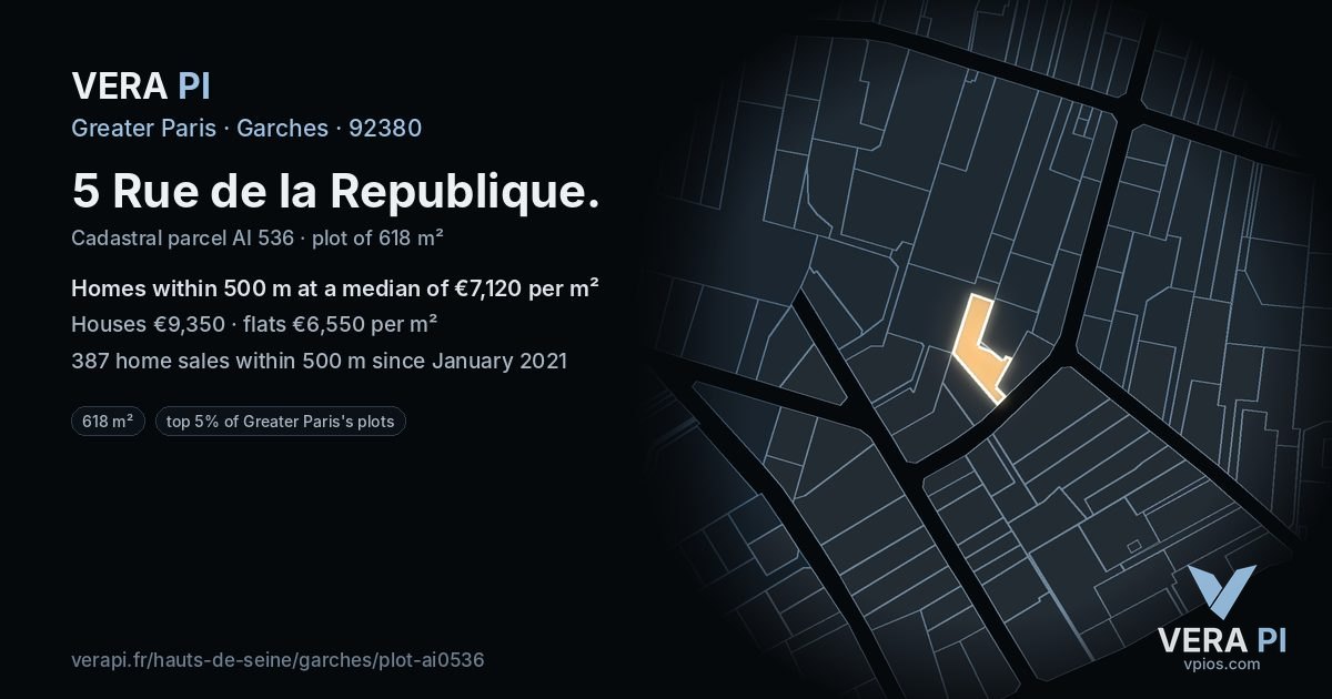 5 Rue de la Republique, Garches at night – the plot lit, the parcels around coloured by the prices near them