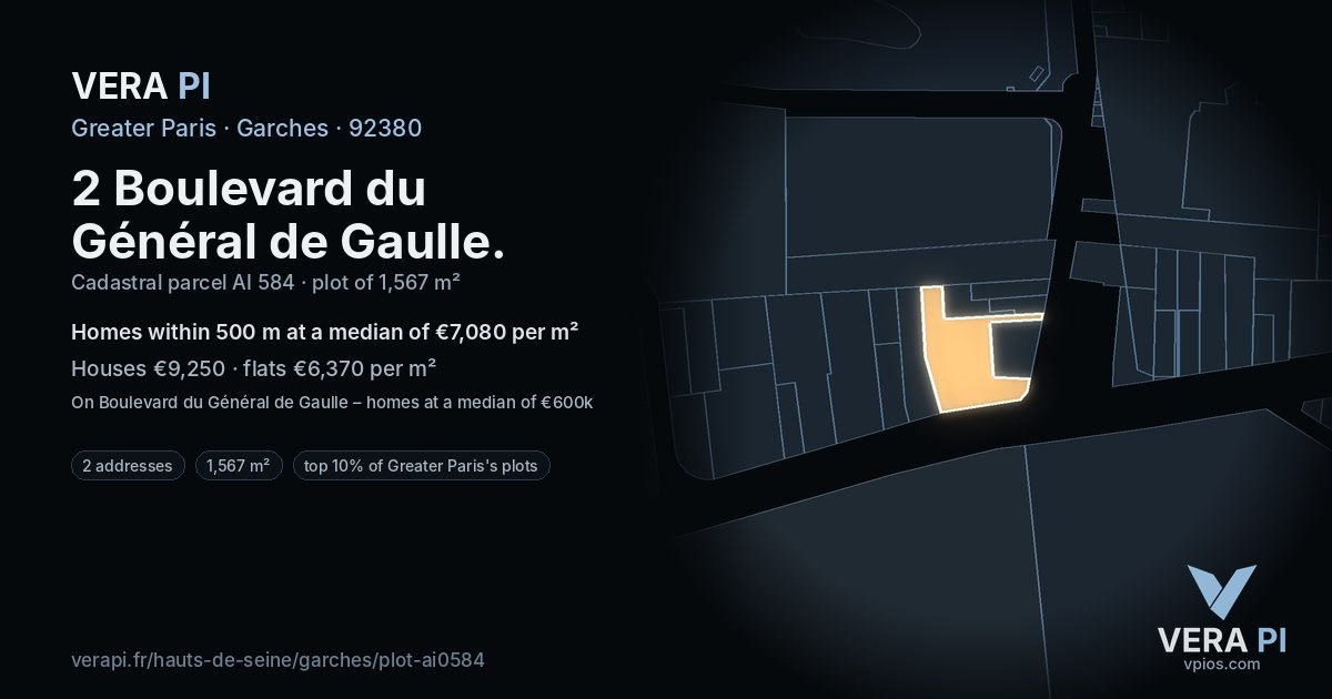 2 Boulevard du Général de Gaulle, Garches at night – the plot lit, the parcels around coloured by the prices near them