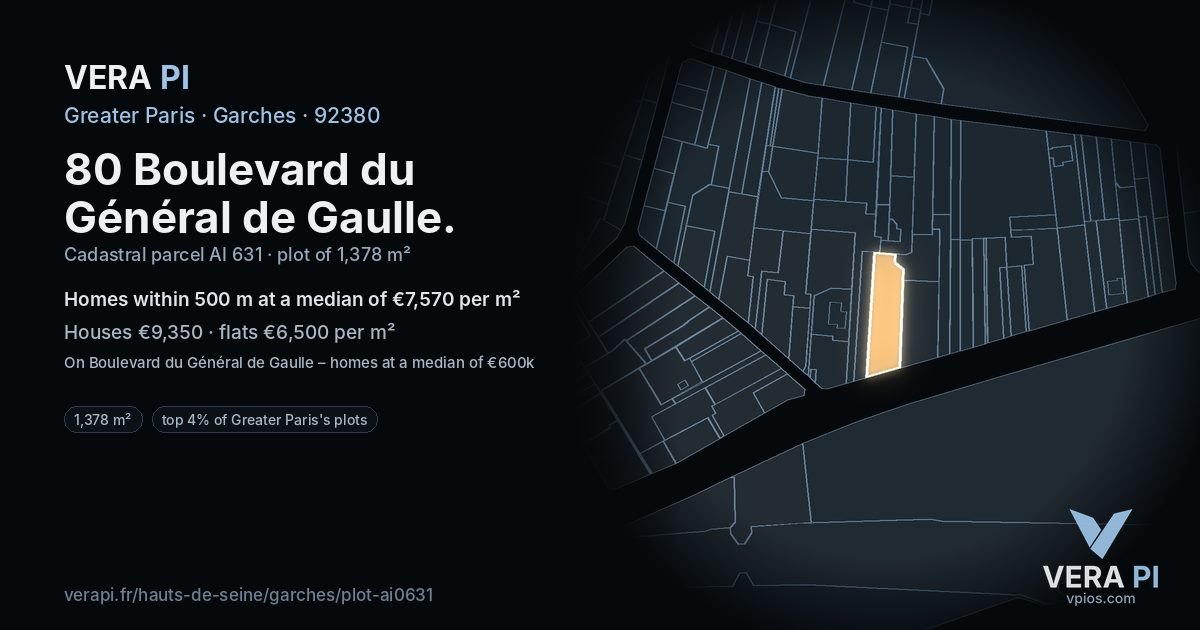 80 Boulevard du Général de Gaulle, Garches at night – the plot lit, the parcels around coloured by the prices near them
