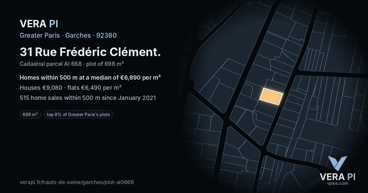 31 Rue Frédéric Clément, Garches at night – the plot lit, the parcels around coloured by the prices near them