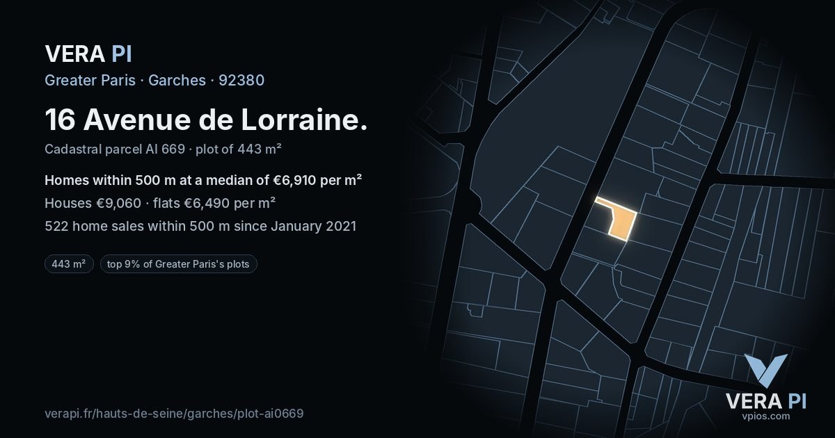 16 Avenue de Lorraine, Garches at night – the plot lit, the parcels around coloured by the prices near them