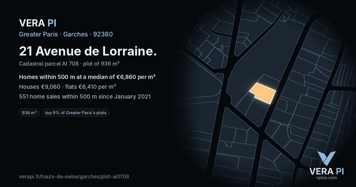 21 Avenue de Lorraine, Garches at night – the plot lit, the parcels around coloured by the prices near them
