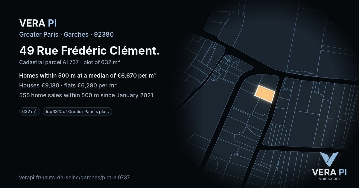 49 Rue Frédéric Clément, Garches at night – the plot lit, the parcels around coloured by the prices near them