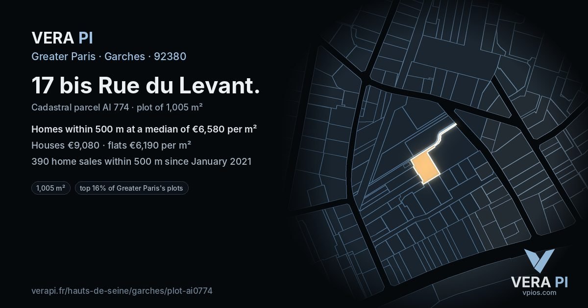 17 bis Rue du Levant, Garches at night – the plot lit, the parcels around coloured by the prices near them