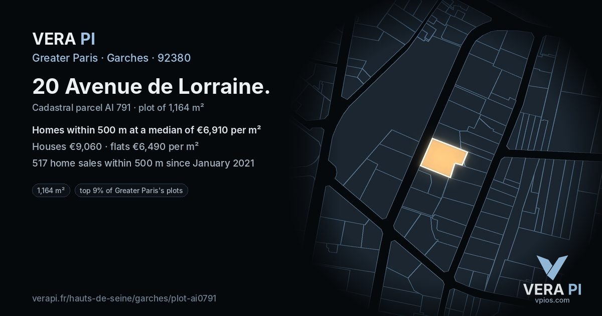 20 Avenue de Lorraine, Garches at night – the plot lit, the parcels around coloured by the prices near them