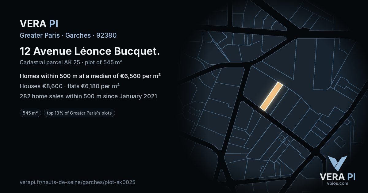 12 Avenue Léonce Bucquet, Garches at night – the plot lit, the parcels around coloured by the prices near them
