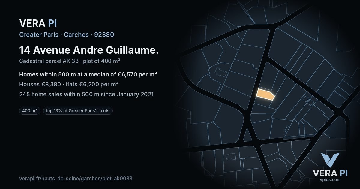 14 Avenue Andre Guillaume, Garches at night – the plot lit, the parcels around coloured by the prices near them