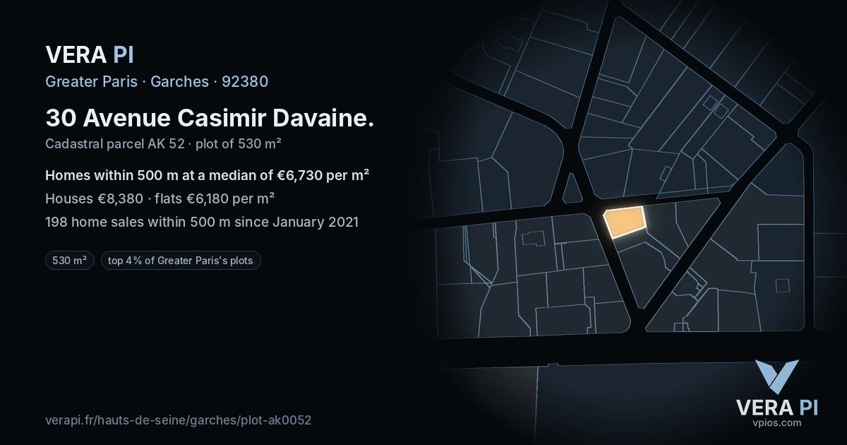 30 Avenue Casimir Davaine, Garches at night – the plot lit, the parcels around coloured by the prices near them