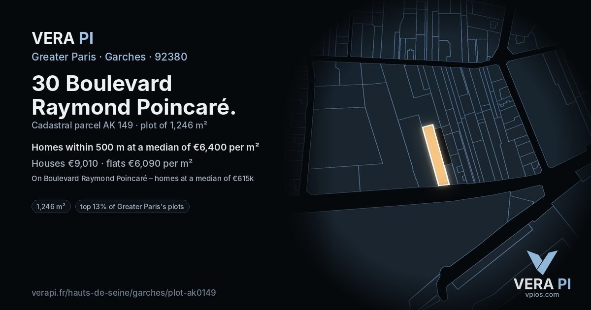 30 Boulevard Raymond Poincaré, Garches at night – the plot lit, the parcels around coloured by the prices near them