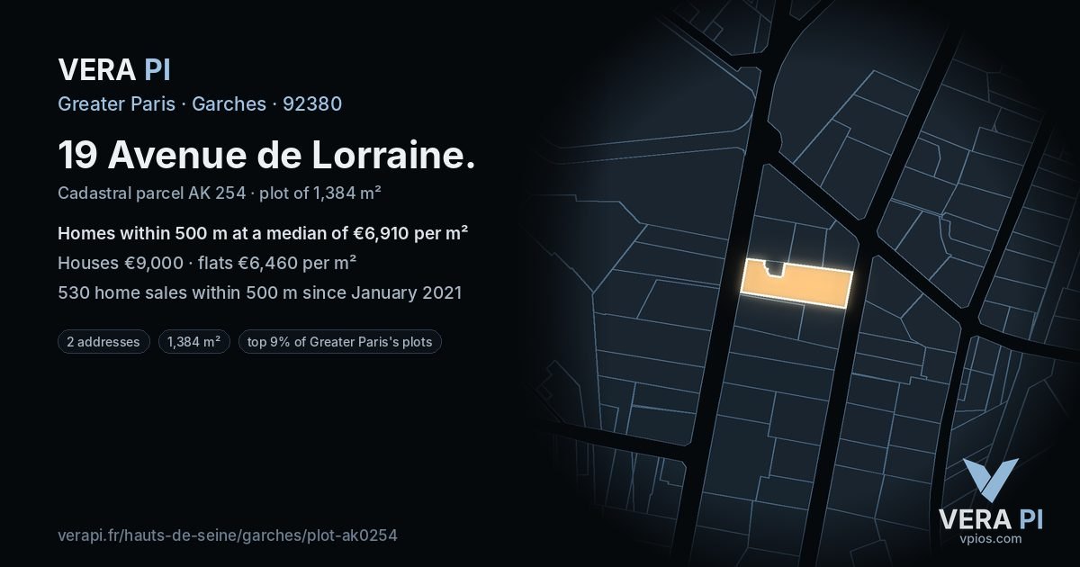 19 Avenue de Lorraine, Garches at night – the plot lit, the parcels around coloured by the prices near them