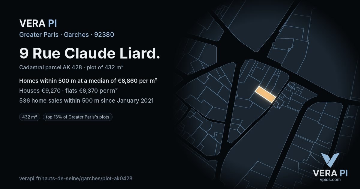 9 Rue Claude Liard, Garches at night – the plot lit, the parcels around coloured by the prices near them