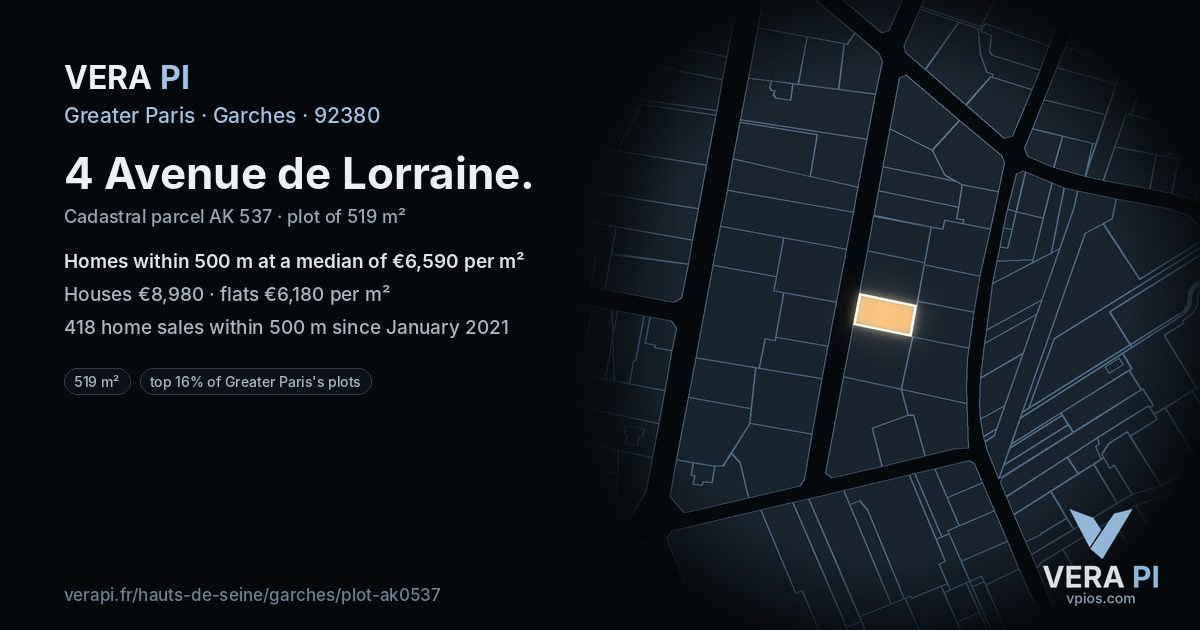 4 Avenue de Lorraine, Garches at night – the plot lit, the parcels around coloured by the prices near them