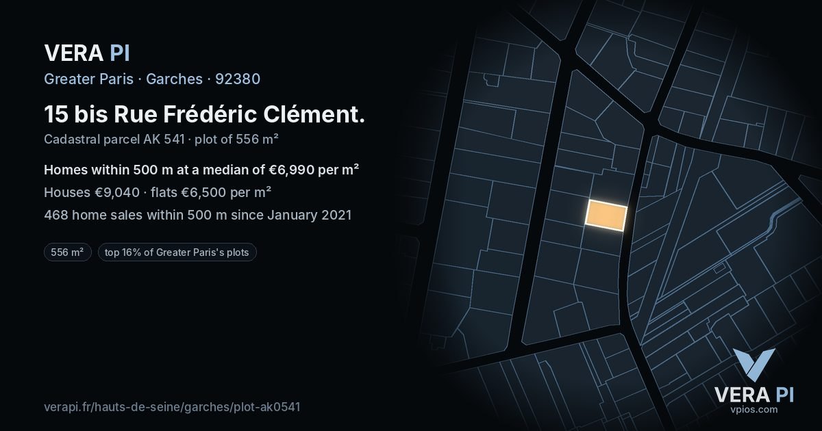 15 bis Rue Frédéric Clément, Garches at night – the plot lit, the parcels around coloured by the prices near them