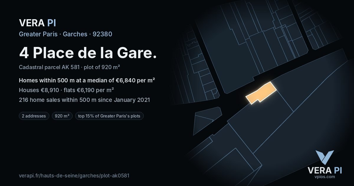 4 Place de la Gare, Garches at night – the plot lit, the parcels around coloured by the prices near them