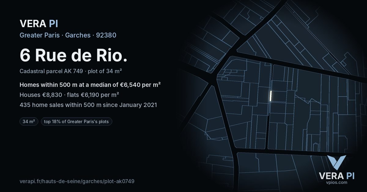 6 Rue de Rio, Garches at night – the plot lit, the parcels around coloured by the prices near them