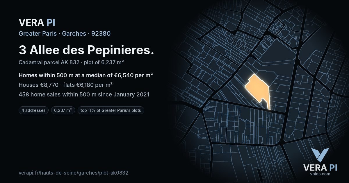 3 Allee des Pepinieres, Garches at night – the plot lit, the parcels around coloured by the prices near them