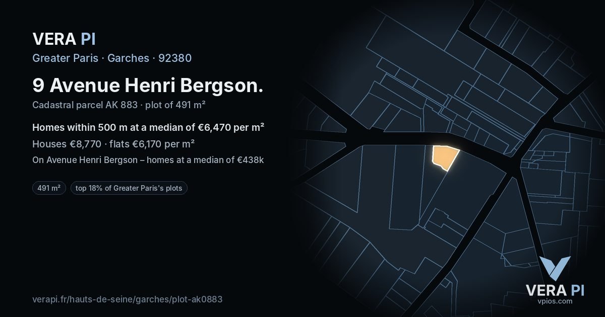9 Avenue Henri Bergson, Garches at night – the plot lit, the parcels around coloured by the prices near them