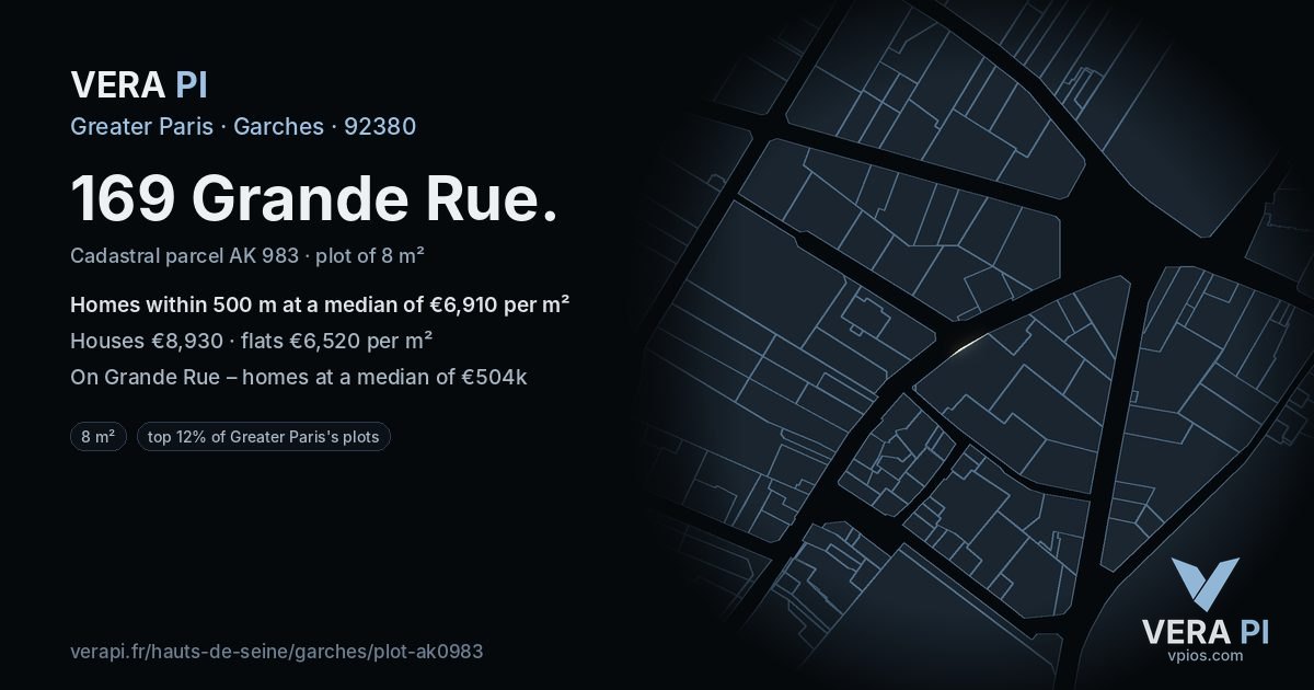 169 Grande Rue, Garches at night – the plot lit, the parcels around coloured by the prices near them