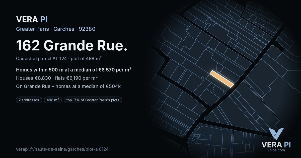 162 Grande Rue, Garches at night – the plot lit, the parcels around coloured by the prices near them