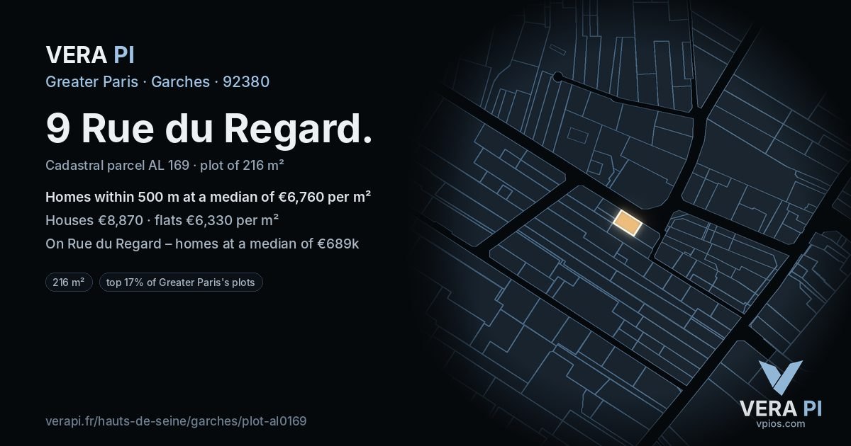 9 Rue du Regard, Garches at night – the plot lit, the parcels around coloured by the prices near them